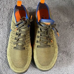 Very lightly used if at all nike vaporMax trail shoe mens 10.5